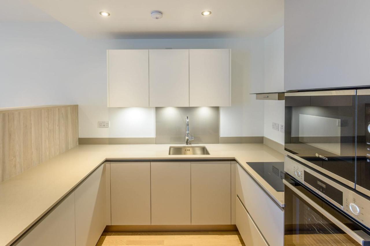 Luxury Modern With Exceptional Views! Hosted By Sweetstay Gibraltar