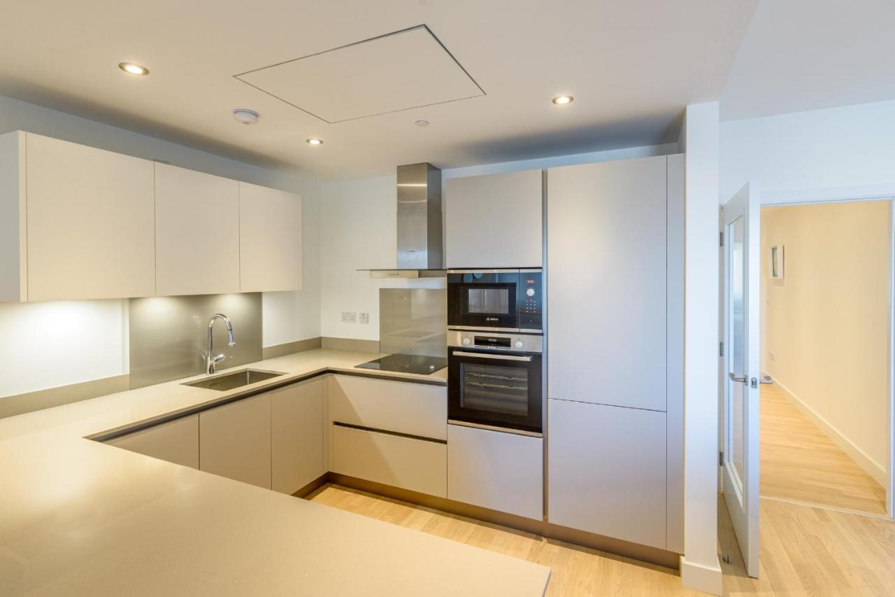 Luxury Modern With Exceptional Views! Hosted By Sweetstay * Gibraltar