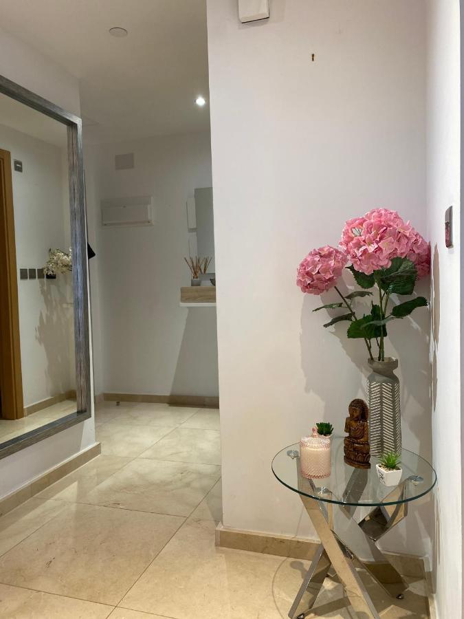 Luxury Ocean Plaza Private Large 1 Bed *