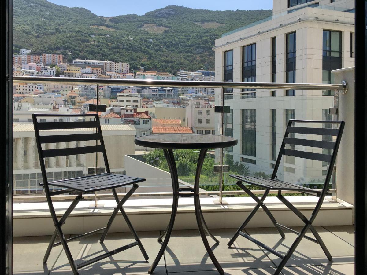 Luxurious With Pool Gibraltar