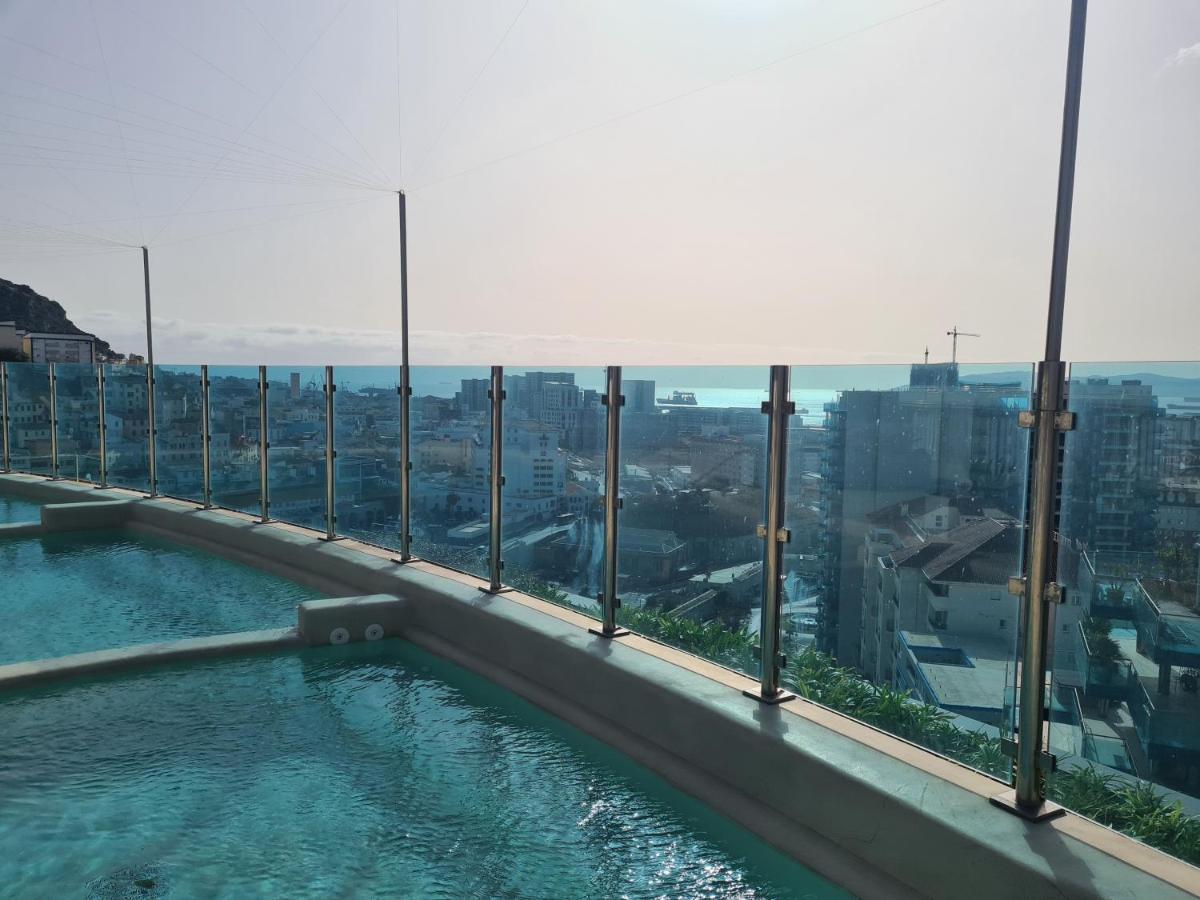 Apartment Ocean Plaza