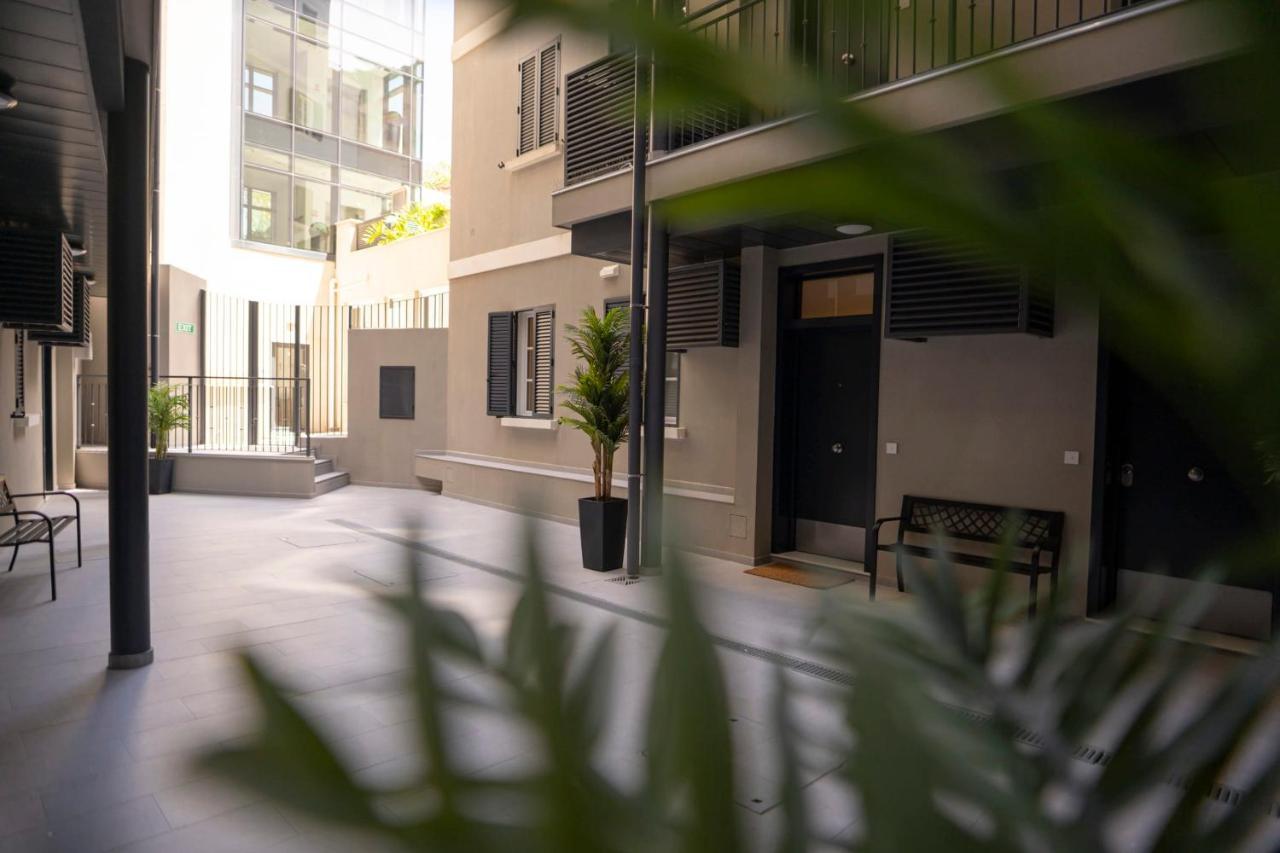 Sylvain Suites-hosted By Sweetstay *