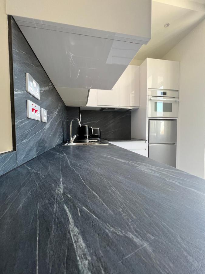 Sylvian Suites, Stylish And Comfortable, Sleeps 4 *