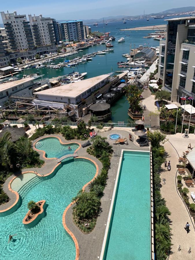 Ocean Village Lovely 2 Bedroom Apartment *
