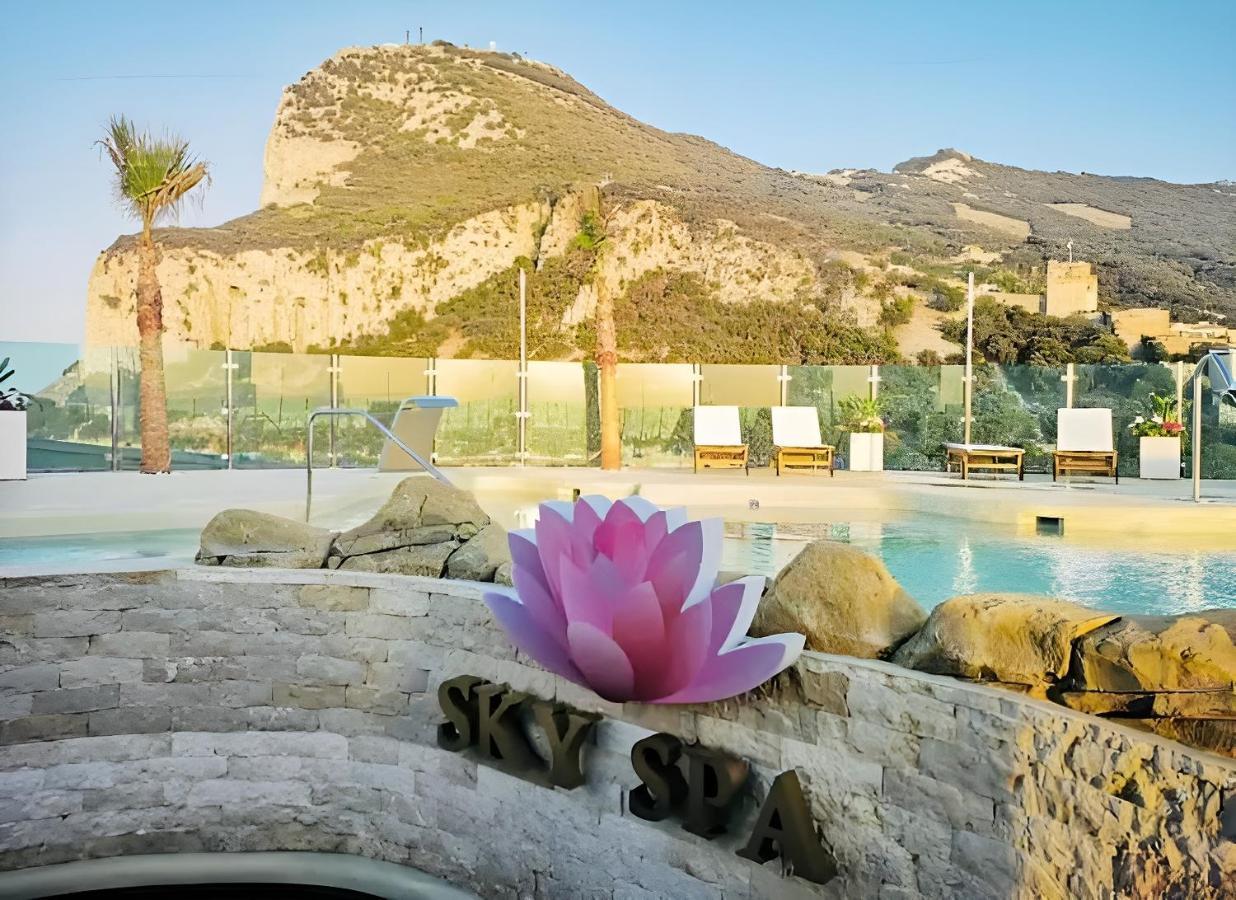 Luxury 1 Bedroom Studio Ocean Plaza Apartment Gibraltar