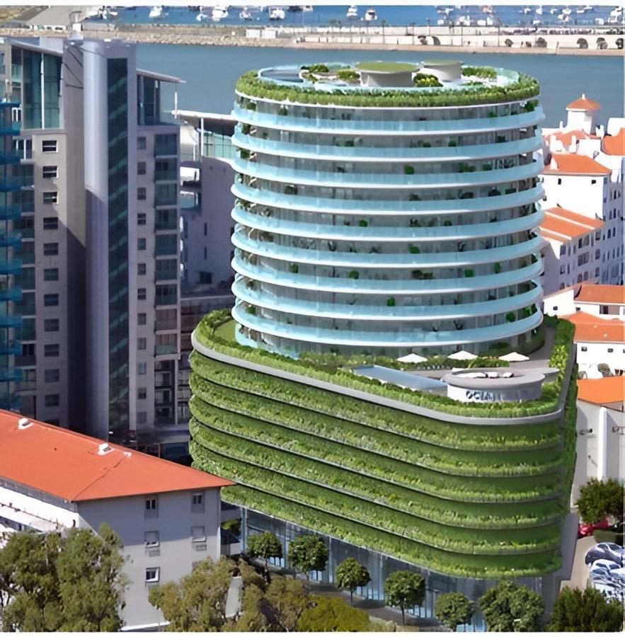 Luxury 1 Bedroom Studio Ocean Plaza * Gibraltar