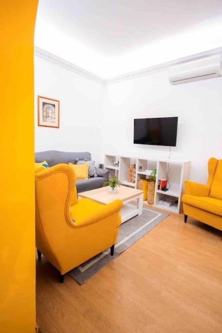 Chic 3 Bedroom House In The Heart Of Holiday home *