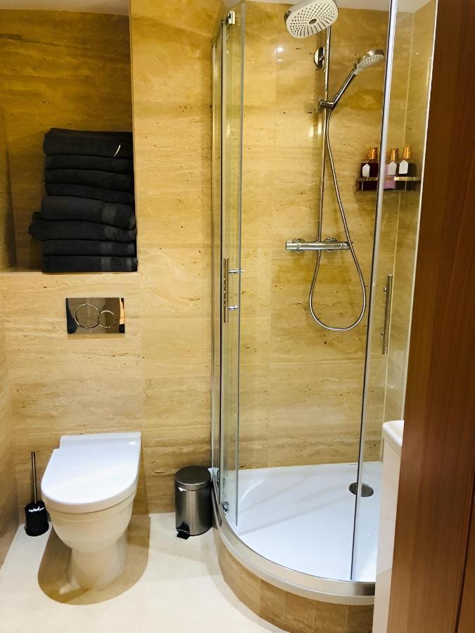 Luxury 1 Bedroom Studio Ocean Plaza *