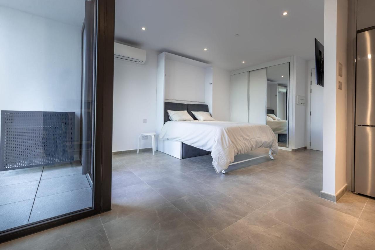 Apartment Top Studio With View-hosted By Sweetstay Gibraltar
