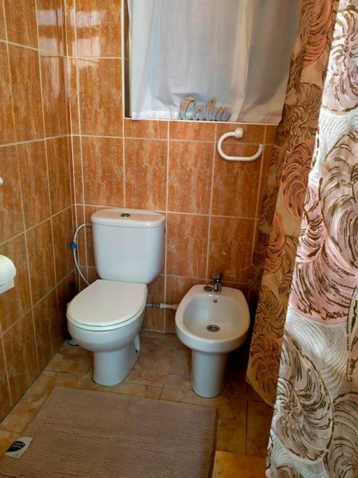Location 2 Bed2 Bath W/lift In Town!