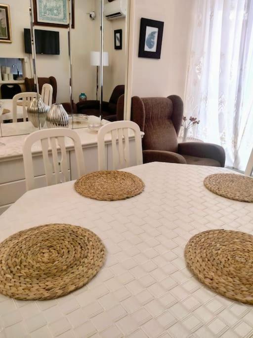 Apartamento Location 2 Bed2 Bath W/lift In Town! Gibraltar