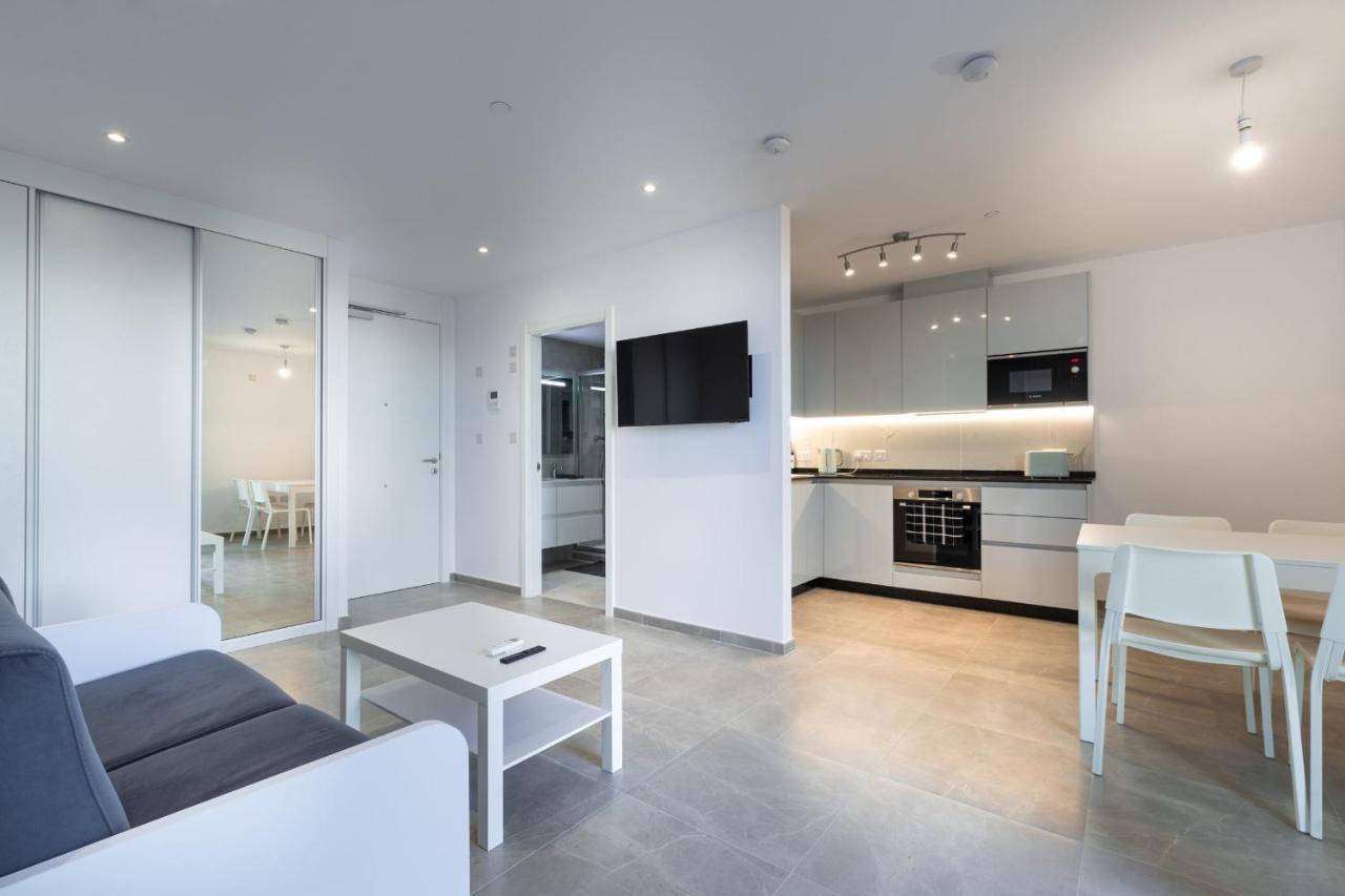 Top Studio With View-hosted By Sweetstay Gibraltar