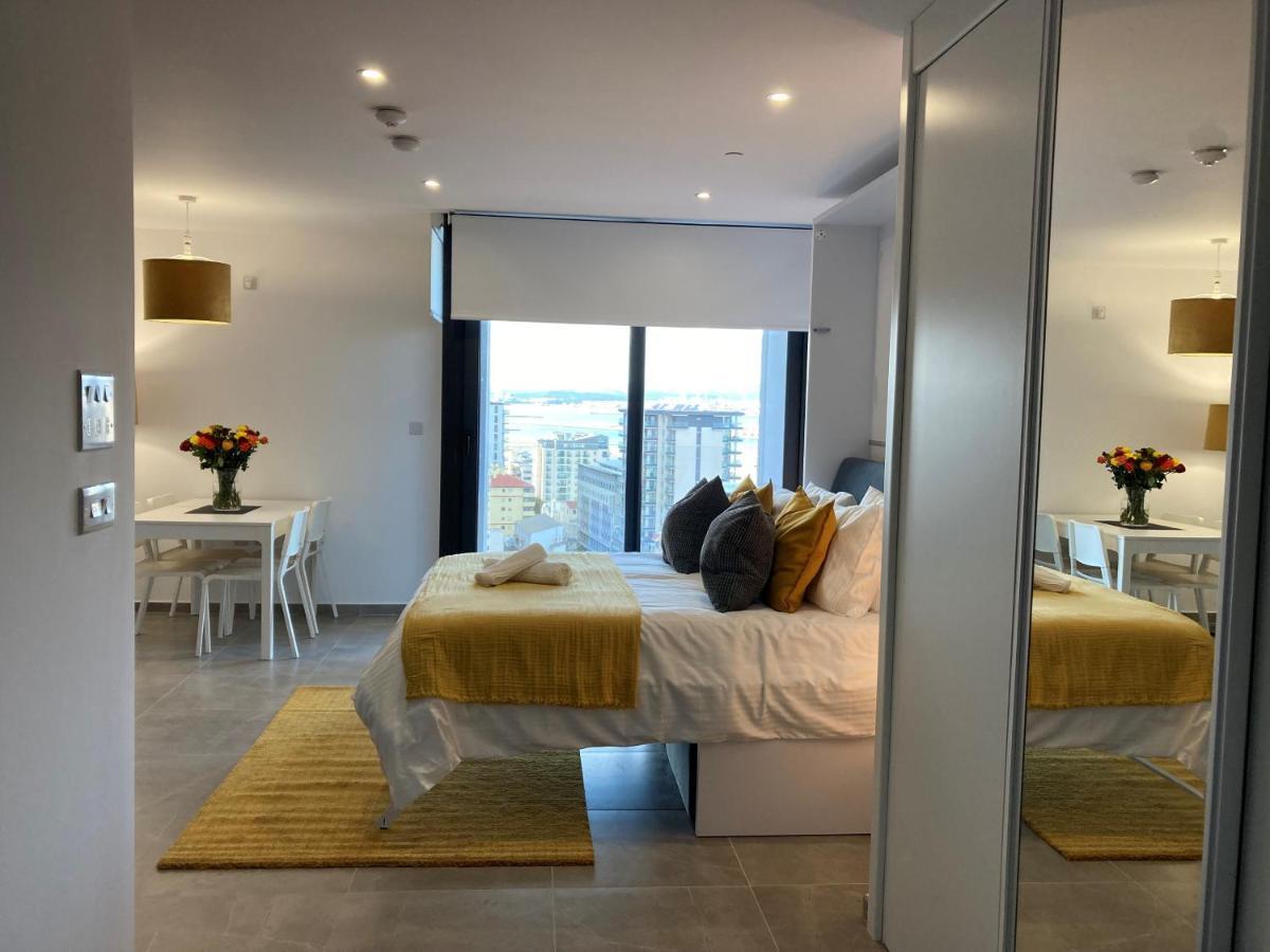 Khách sạn hẻo lánh E1 & Style - Gym &