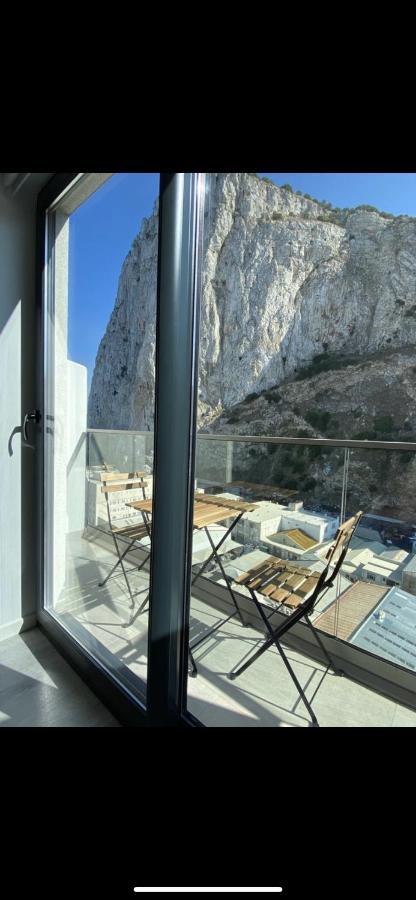 Cp High Floor Luxury Apartment *