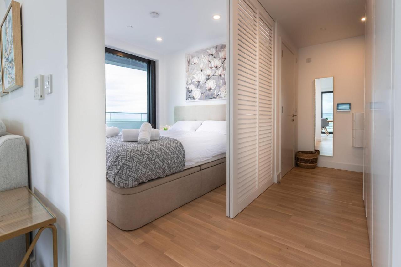 Forbes Suite1406-hosted By Sweetstay