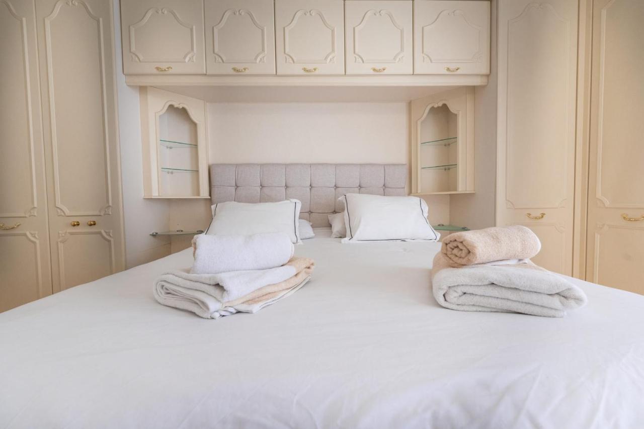 Apartment Neptune Suite-hosted By Sweetstay