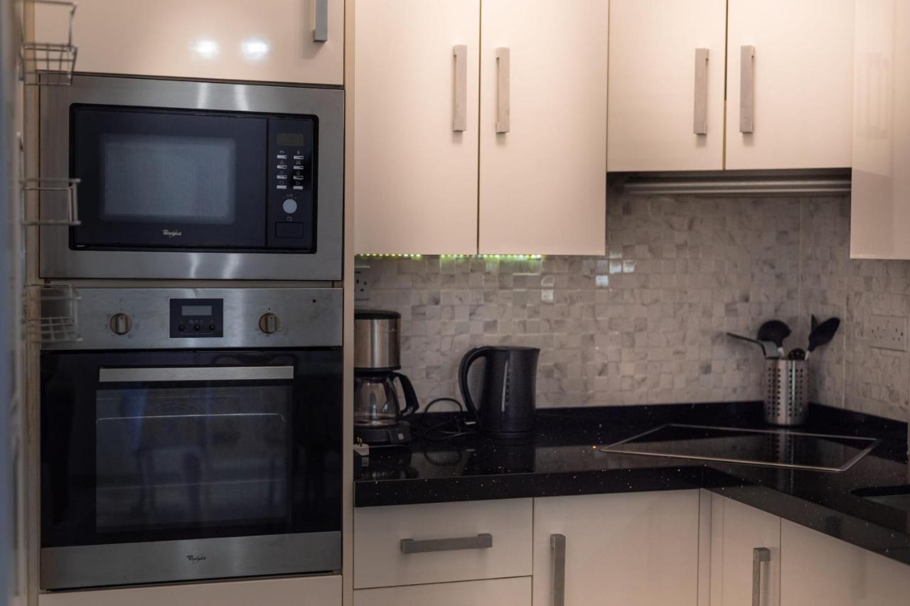 Neptune Suite-hosted By Sweetstay Apartment *