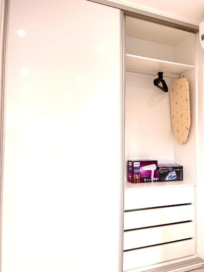 Gibraltar Central Suites Apartment