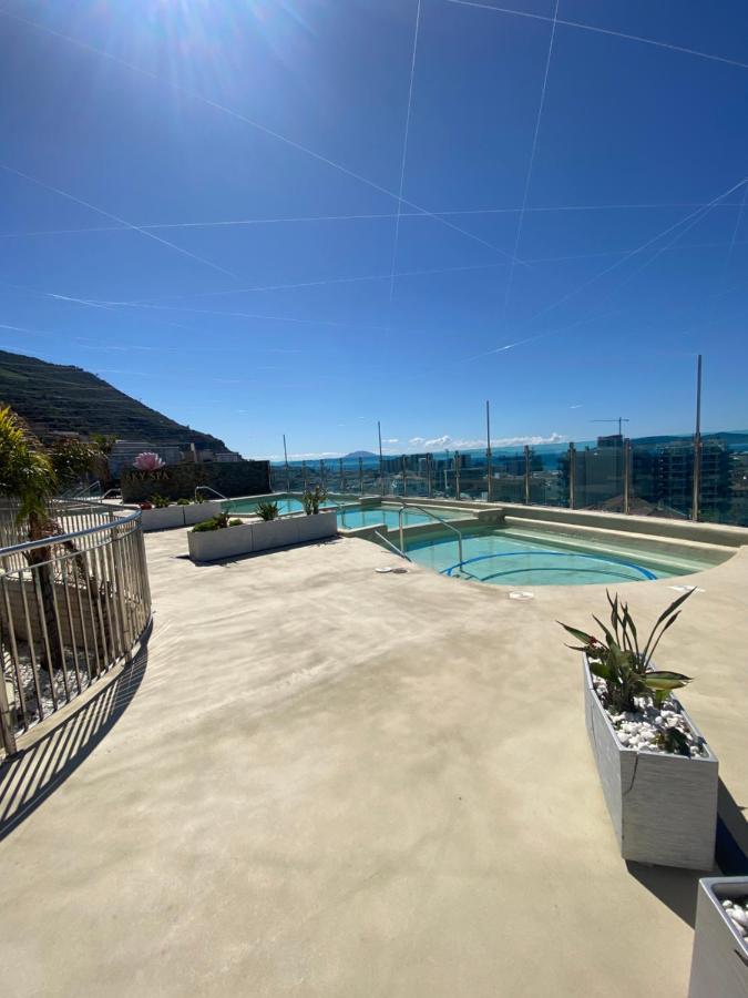 Apartamento Rooftop Pool With Spectacular Views And Location Gibraltar