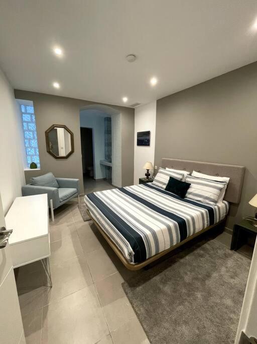 2br 2ba With Private Patio Your Serene Escape Căn hộ *