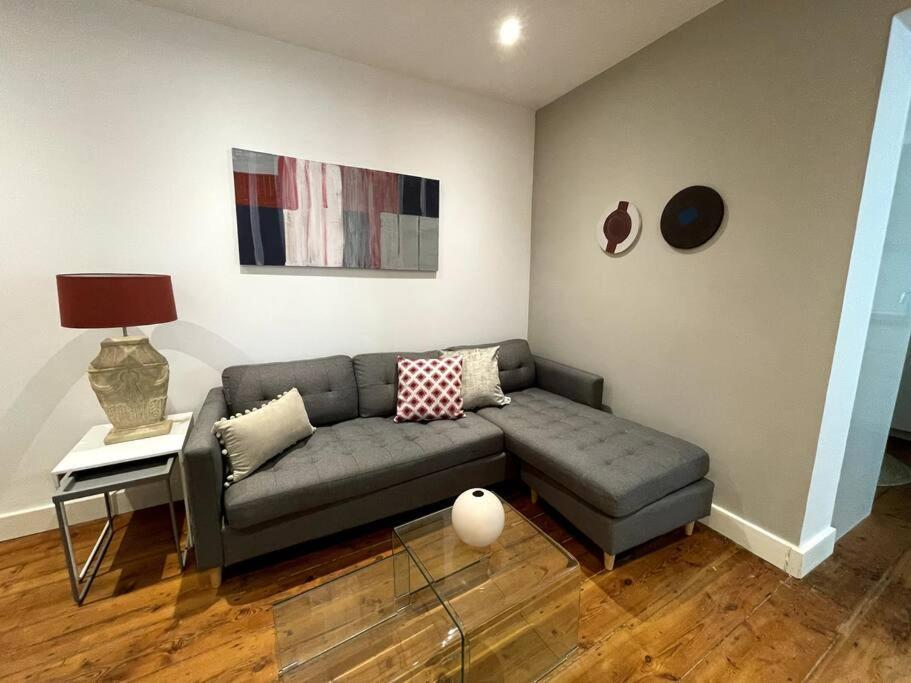 Apartment Stylish 2br Contemporary Design Perfect Vacation