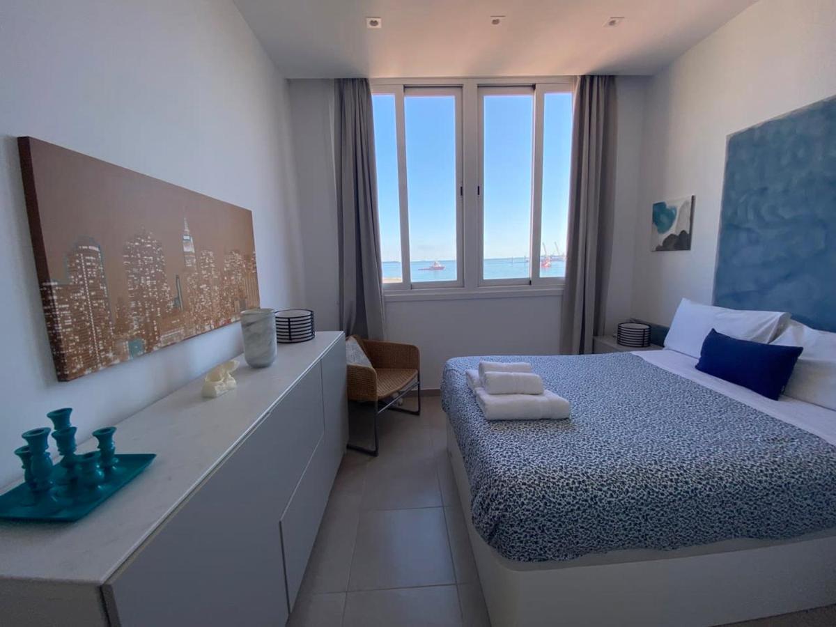 Apartment 2br With Beach View Terrace Paradise Found *