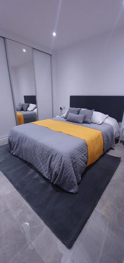 New Bright And Modern Studio At E1 * Gibraltar
