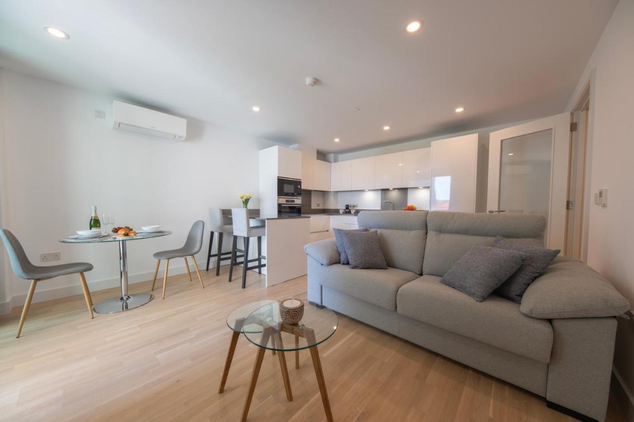 Apartamento Brand New Luxury 1 Bed 2 Bath - & Pool