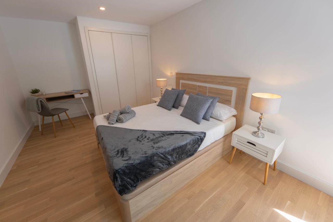 Brand New Luxury 1 Bed 2 Bath - & Pool *
