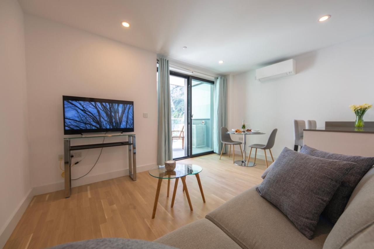Apartamento Brand New Luxury 1 Bed 2 Bath - & Pool