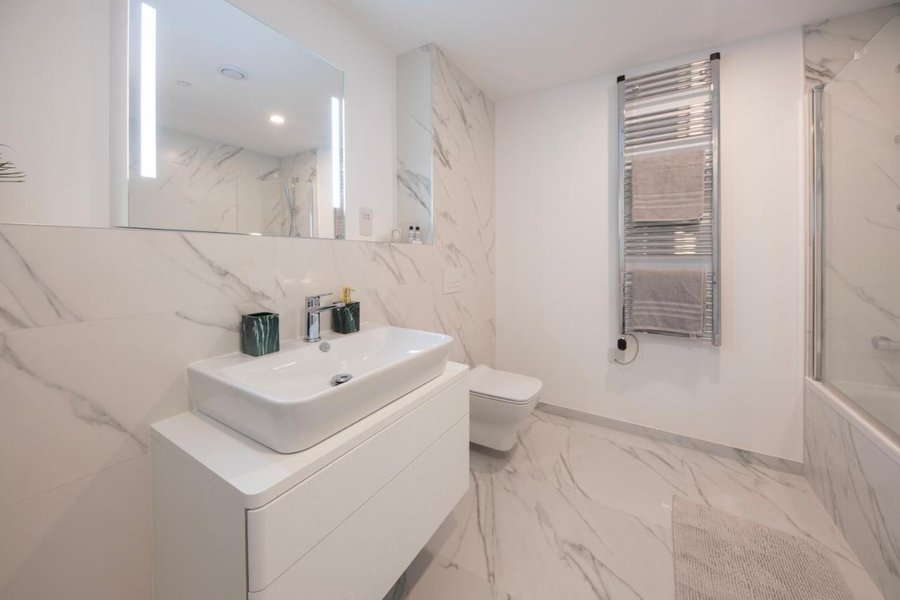 Apartamento Brand New Luxury 1 Bed 2 Bath - & Pool Gibraltar