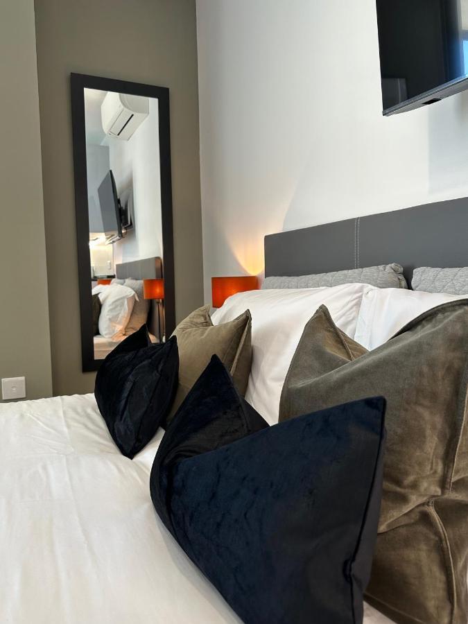 E1 Presidential On High Floor With Stunning Sea Views