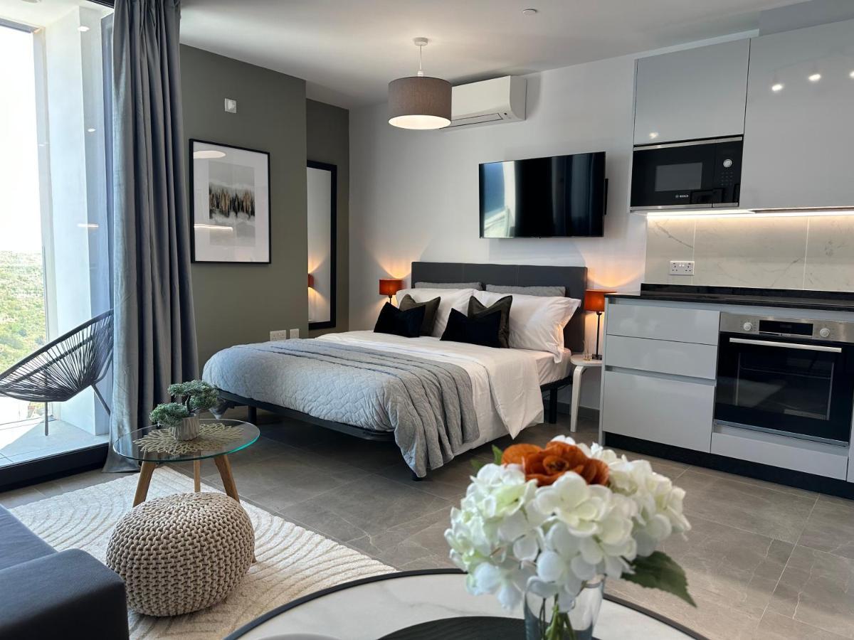 E1 Presidential On High Floor With Stunning Sea Views Gibraltar