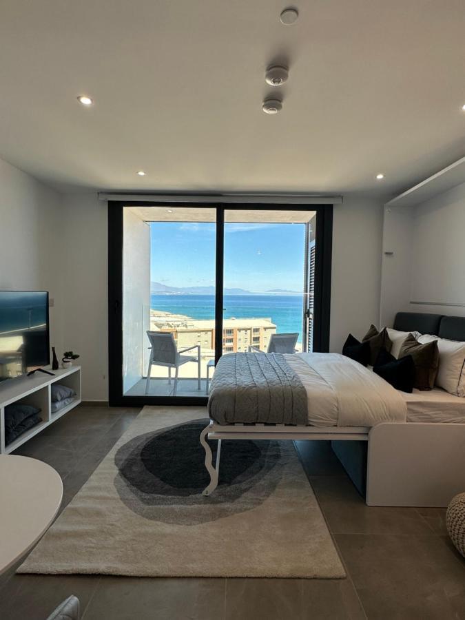 E1 Presidential On High Floor With Stunning Sea Views * Gibraltar