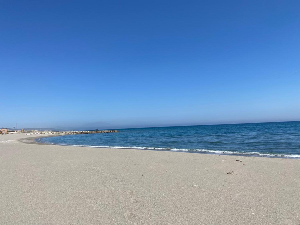 Apartment E1 Presidential On High Floor With Stunning Sea Views *