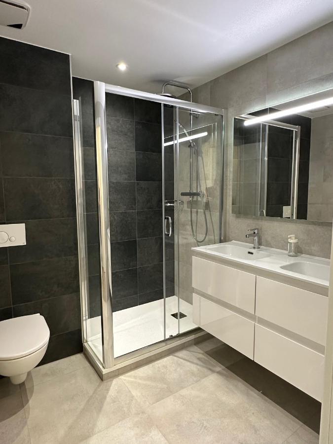 E1 Presidential On High Floor With Stunning Sea Views * Gibraltar