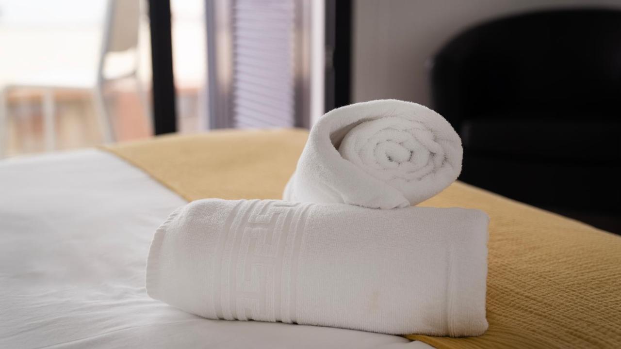 Khách sạn hẻo lánh E1 & Style - Gym & 4*