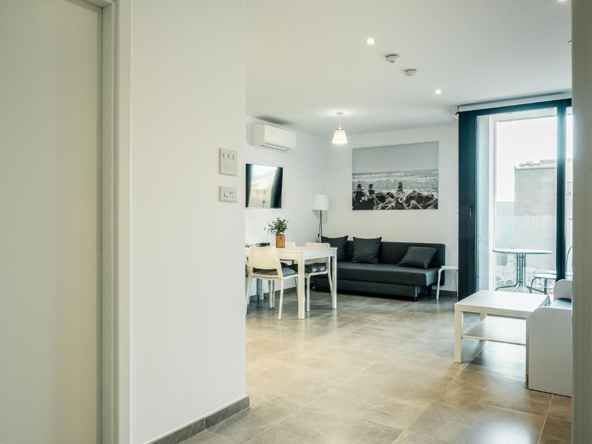 Apartment Brand New Near The Beach, Gibraltar