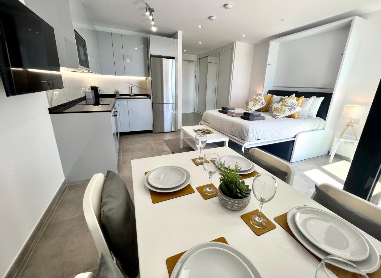 Stylish Studio With Ocean View Apartamento Gibraltar