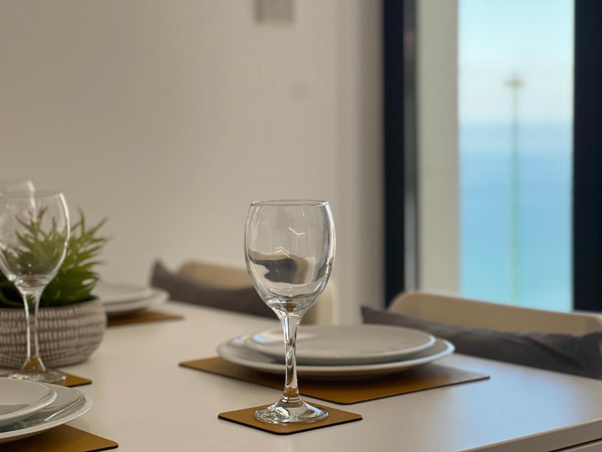 Stylish Studio With Ocean View Apartamento