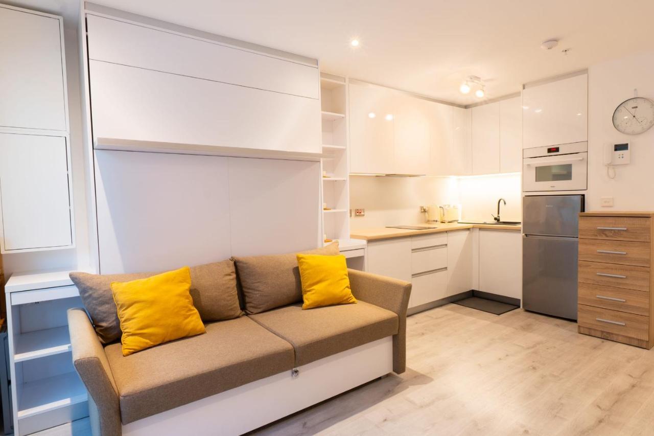 Apartamento Rock Studio-hosted By Sweetstay
