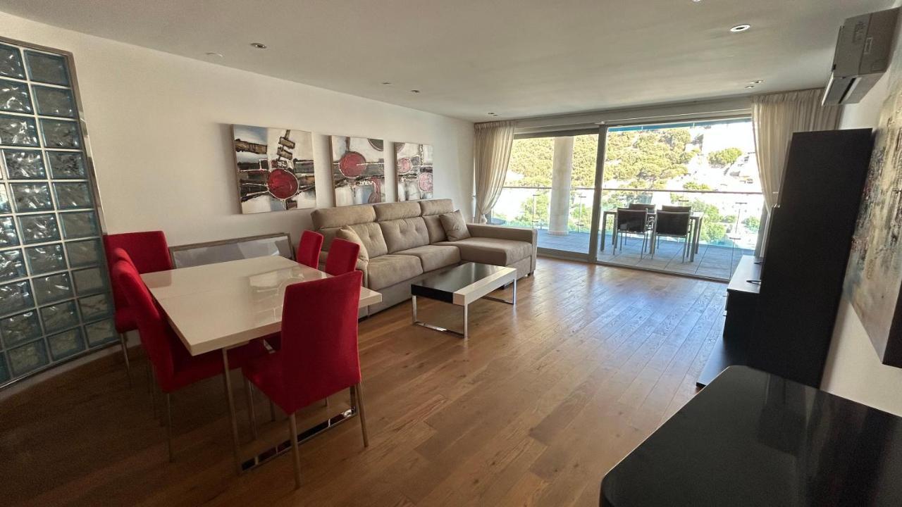 Ocean Village Luxury 2 Bed 2 Bath - Amazing Views - Pools And Jacuzzis * Gibraltar