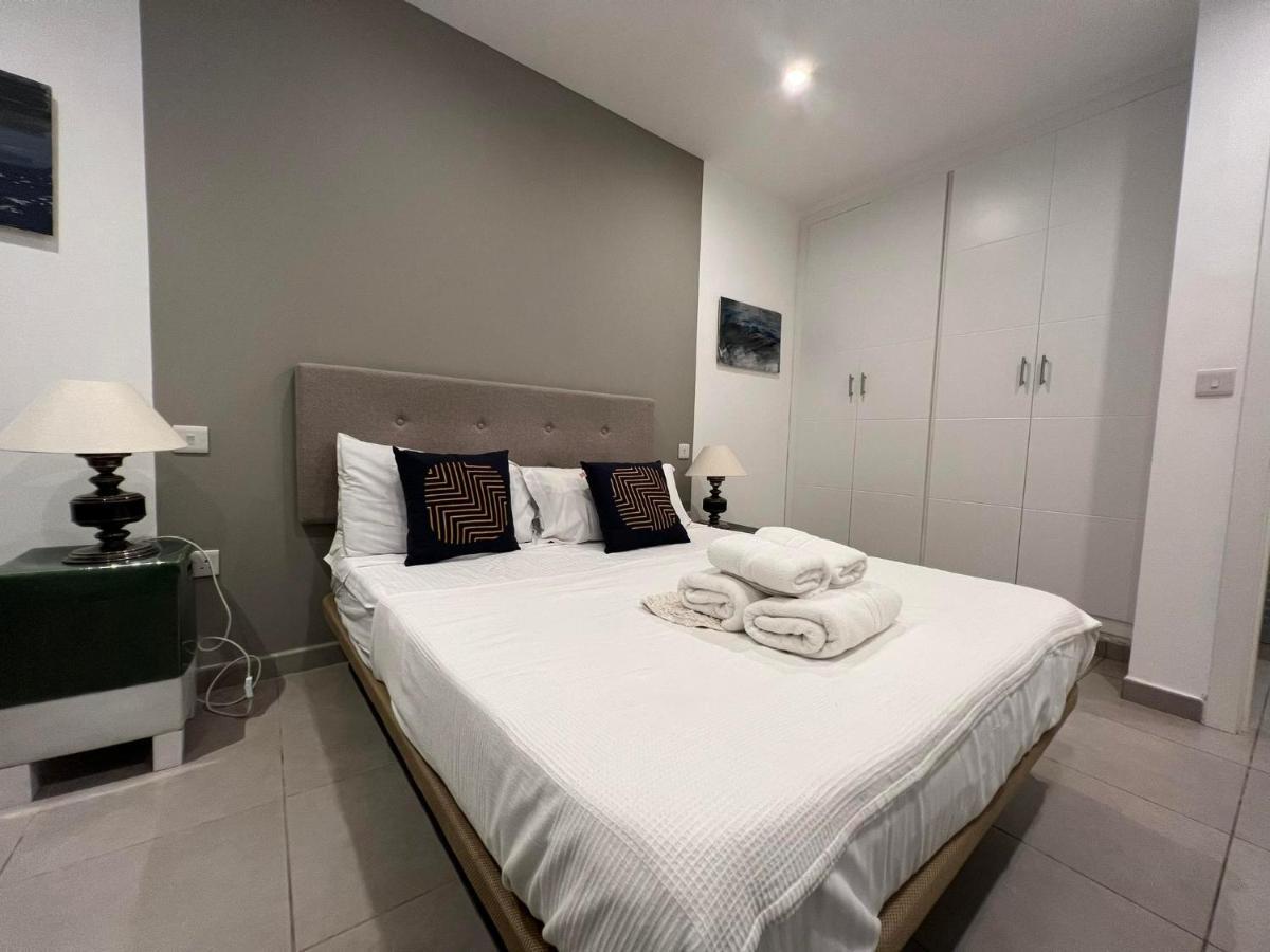 2br 2ba With Private Patio Your Serene Escape Căn hộ *