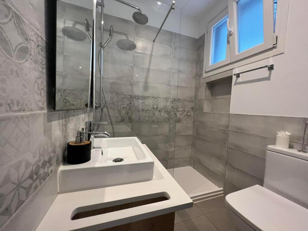 Căn hộ 2br 2ba With Private Patio Your Serene Escape *