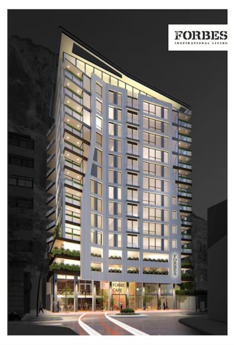 Luxury Apartment/high Floor/stunning Views/parking