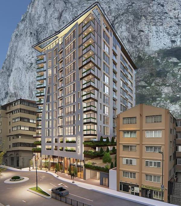 Apartment Luxury Apartment/high Floor/stunning Views/parking