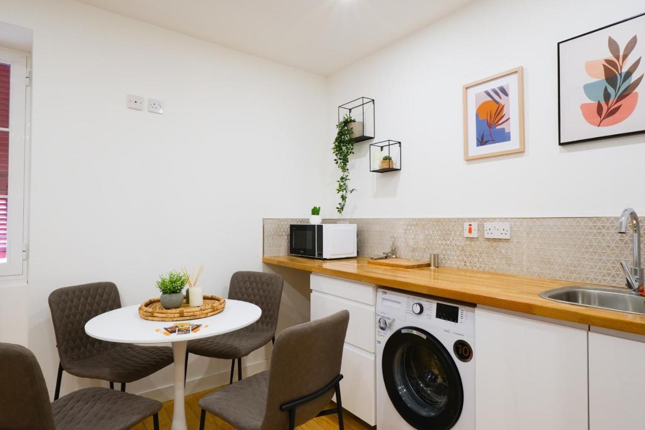 Apartment Nest 2-hosted By Sweetstay *