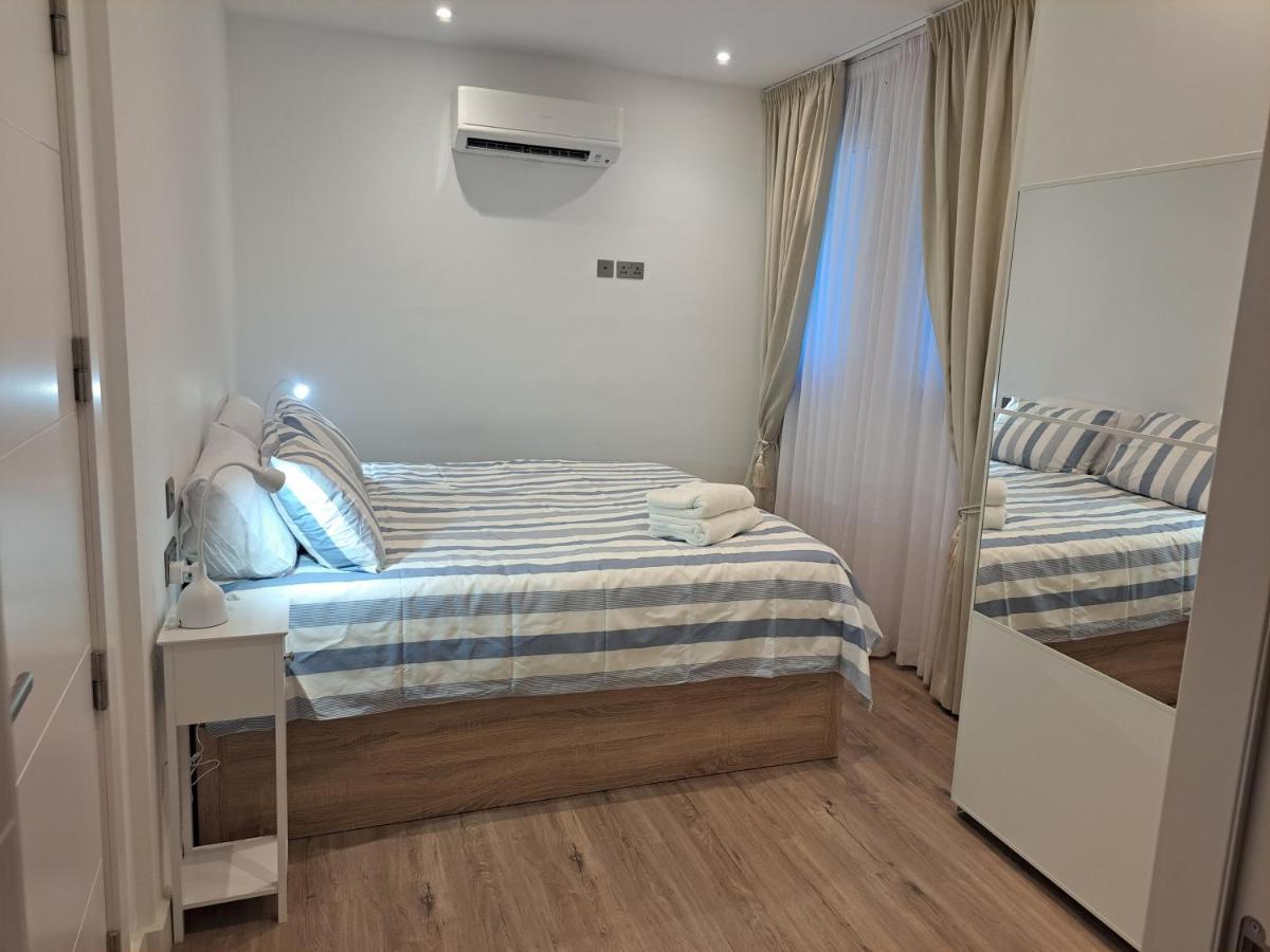 Main Street - 3 Bed - Family Friendly Apartment
