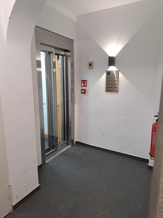 Main Street - 3 Bed - Family Friendly Apartment