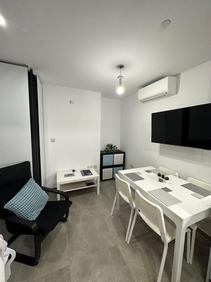 E1 High Level Sea View Apartment *